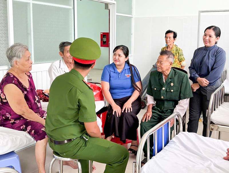 anh tin bai